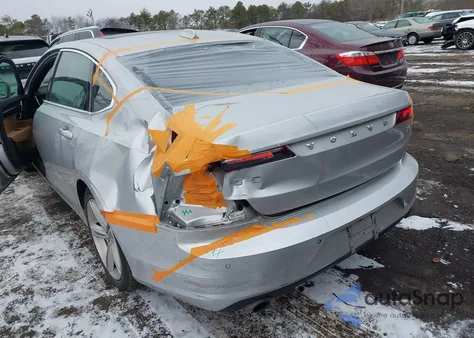 2018 Volvo S90 T5 Momentum from USA, damaged, VIN LVY982MK0JP028664